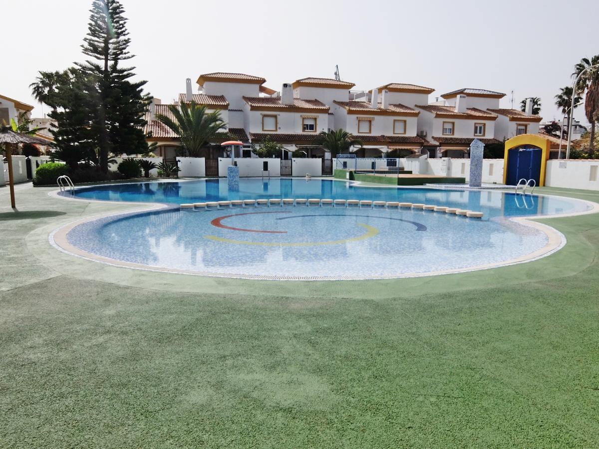 Apartamento Familiar Junto A La Playa De San Fernando - Oliva Buitenkant foto