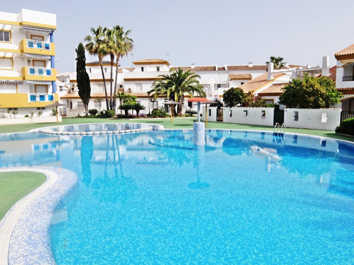 Apartamento Familiar Junto A La Playa De San Fernando - Oliva Buitenkant foto