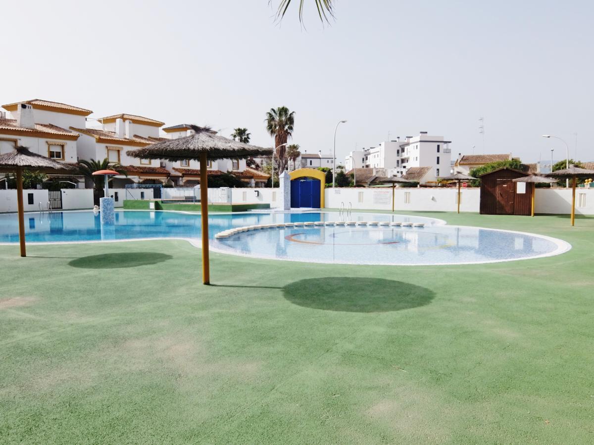 Apartamento Familiar Junto A La Playa De San Fernando - Oliva Buitenkant foto